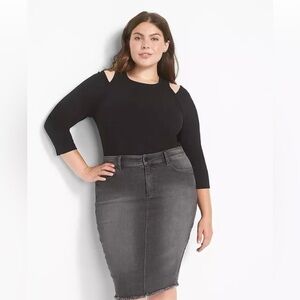 LANE BRYANT 26W Grey Denim Pencil Skirt EUC